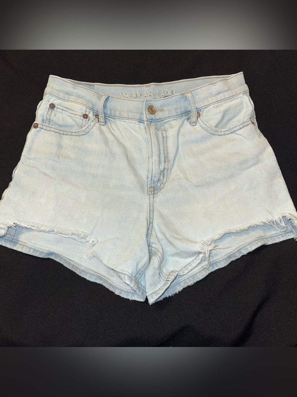 American Eagle Light Blue Relaxed fit‎ Denim Cutoff Shorts size 4